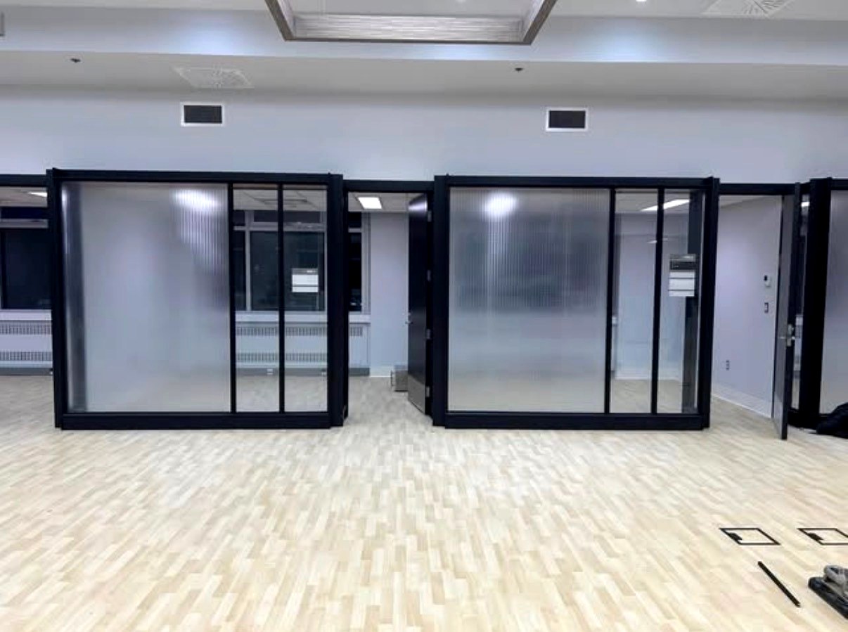Cloisons verre dépoli – Alucko inc.