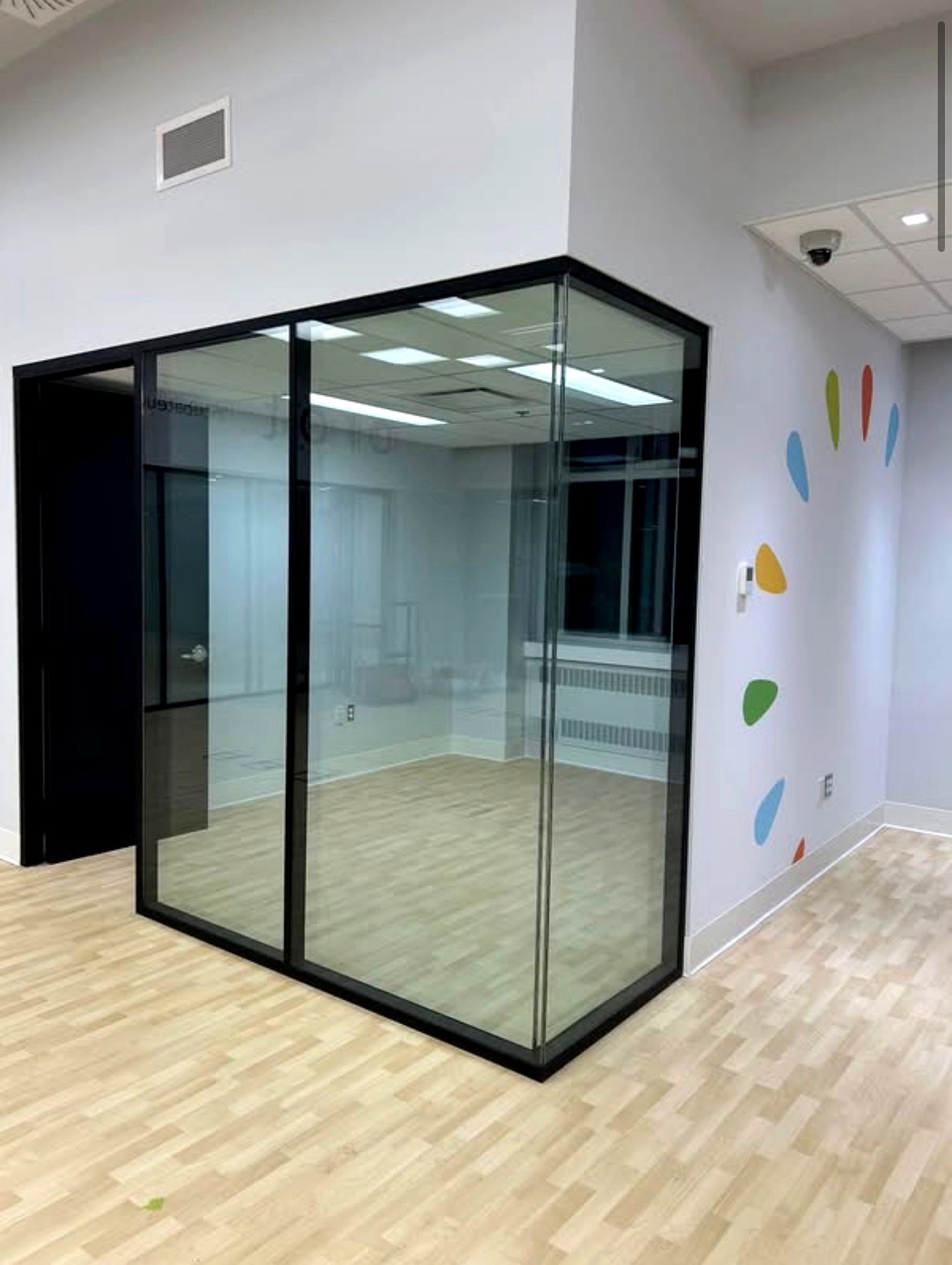 Cabine verre angle – Alucko inc.